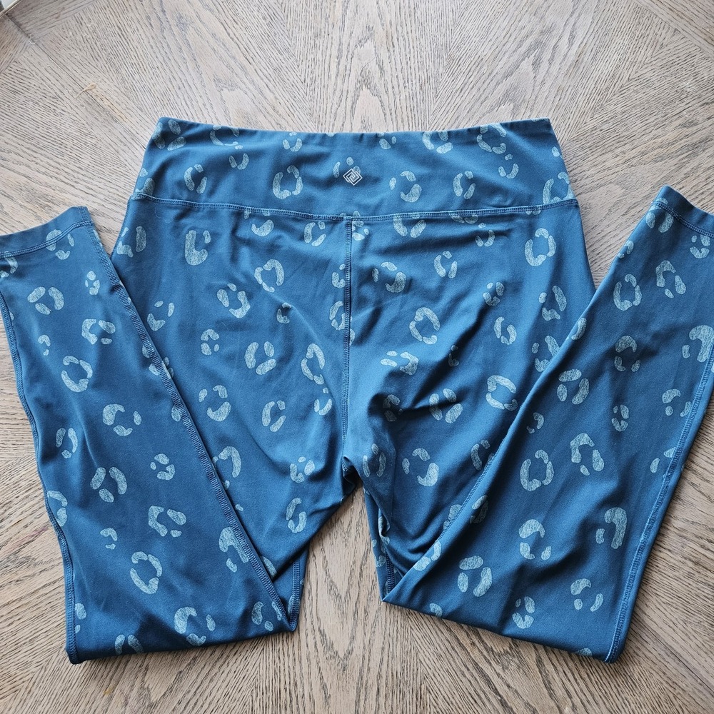 Lulu Inspired Zelos Women's Plus‎ Size 2X  Performance Leggings | Leopard Print - Picture 6 of 8